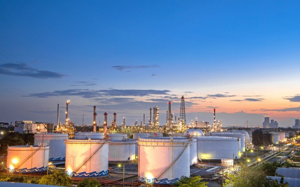 View of oil refinery plant