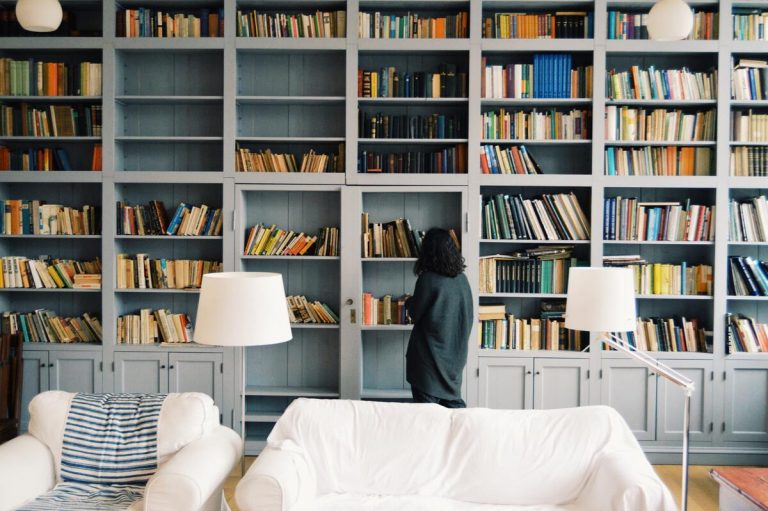 expansive home library